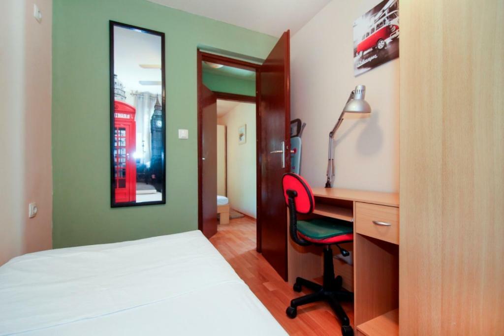 Tiho'S Apartments Сплит Экстерьер фото