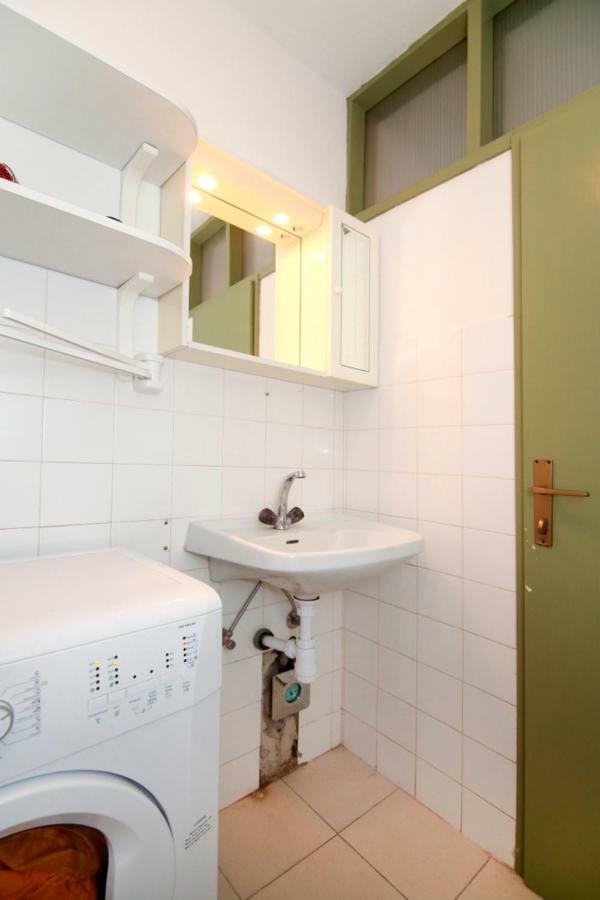 Tiho'S Apartments Сплит Экстерьер фото